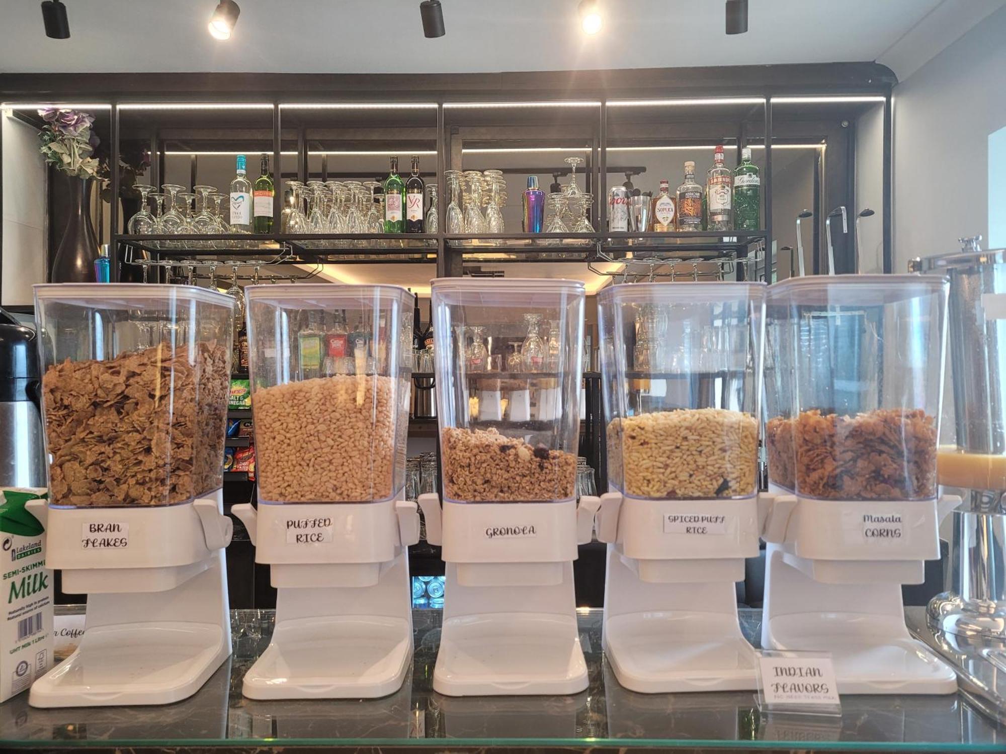 盖特威克白宫酒店 霍利 外观 照片